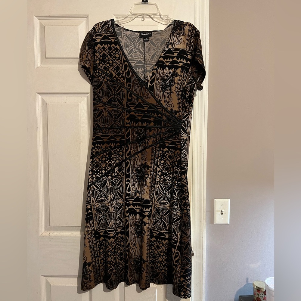 Connected beautiful dress size 16